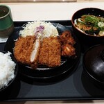 松のや - 大判ヒレ&唐揚げ定食