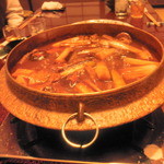 料亭 金鍋 - 出汁は八丁味噌ベース