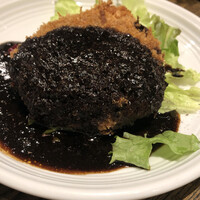 上野洋食遠山 - 特製メンチカツ