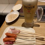 Kushiya Monogatari - まずは生ビール、ねり粉、パン粉、串ネタ