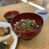 春秋ユラリ 恵比寿 -  春秋ユラリ 恵比寿 -