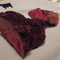 37 Steakhouse & Bar - 