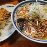 ラーメン･餃子 ハナウタ - 