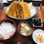 魚屋の磯料理 まるとし - 