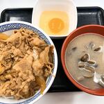 Yoshinoya - 牛丼並　卵　しじみ汁