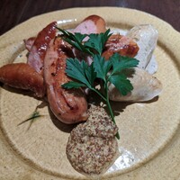 京洋食 まつもと - ソーセージの三種盛合せ