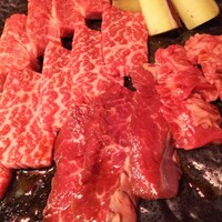近江うし焼肉 にくTATSU 銀座店 - 