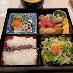 日本料理　盛一 - 祝十周年数量限定松花堂弁当