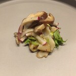 春香楼 - 2019.7月ツブ貝と椎茸のサラダ