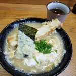 うどん えん屋 - ちくわ天とじうどん