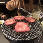 Aka Ushi Tare Yakiniku Marufuku - 