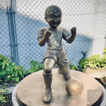 うなぎ 魚政 - お店近くの石崎くん