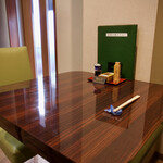 うなぎ 魚政 - テーブル席