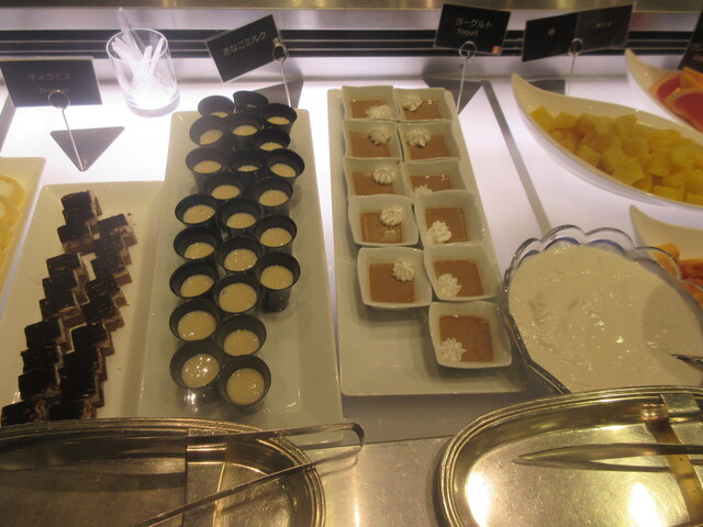 ガーデンレストラン ホルト Holt 高見馬場 バイキング 食べログ