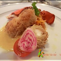 コット ア コット - オマール海老のカダイフ包み　ソース　サフラン