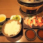 Namba minami sakaba jounetsu horumon - 「牛赤身定食」（１，０９０円税抜）（２０１９年１２月）