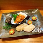 小魚料理 とみ助 - 赤貝もタイラギも実に立派な二枚貝でした(o^^o)