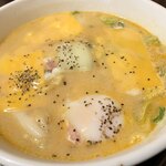 無尽蔵 - 冬の限定メニューの「ホワイトチーズカレーらーめん」！