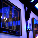 喫茶 ソワレ - ブルーな空間に溶け込む。