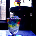 喫茶 ソワレ - 窓辺のゼリーポンチもまた格別。