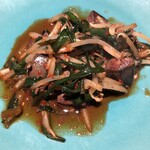 ろっかん - 鹿のレバニラ