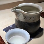 菊鮨 - 宮寒梅（宮城・純米大吟醸）・・香りもよく、これも美味しい。