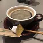 カフェズ キッチン オン ザ テーブル - 