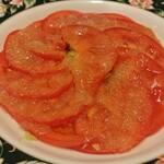 上野 - トマトの擦りリンゴサラダ