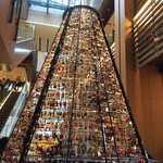 ベトナム南部伝統料理 フーン ナム - 3 (よく見るとサンタがいっぱい)