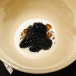 神楽坂 石かわ - 黒豆　黒豆のジュレ