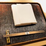 神楽坂 石かわ - カウンターセッティング