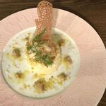 貝殻荘 神楽坂店 - ズワイ蟹ときたあかりのサラダ、蟹味噌のソース