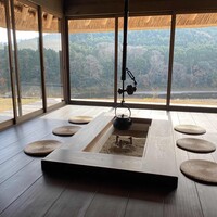 伊勢宮川の里 鄙茅 - 囲炉裏の待合室