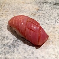 鮨 つぼみ - 鰤 ヅケ