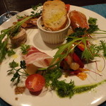 キャトルラパン - 前菜　再訪