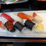 Aburiya - セットのお寿司