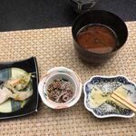 佳泉郷井づつや - 赤だし、香の物