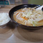 Kurumaya Ramen - 味噌ラーメン大盛り＋無料ライス