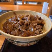 豚捨 KITTE丸の内店 - 上牛丼　ズーム