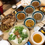 焼肉 はせ川 - 本日のカレー660円