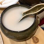 焼肉 はせ川 - マッコリ1ℓ1760円