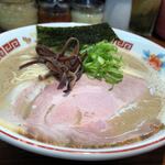 濃厚ラーメン かなや - 美しき丼姿にうっとり。