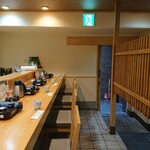 Sukiyaki shabu shabu kaiseki ryouri azuki - 店内
