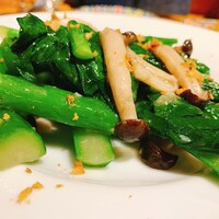 紅梅本楼 - 芥藍菜ガーリック炒め