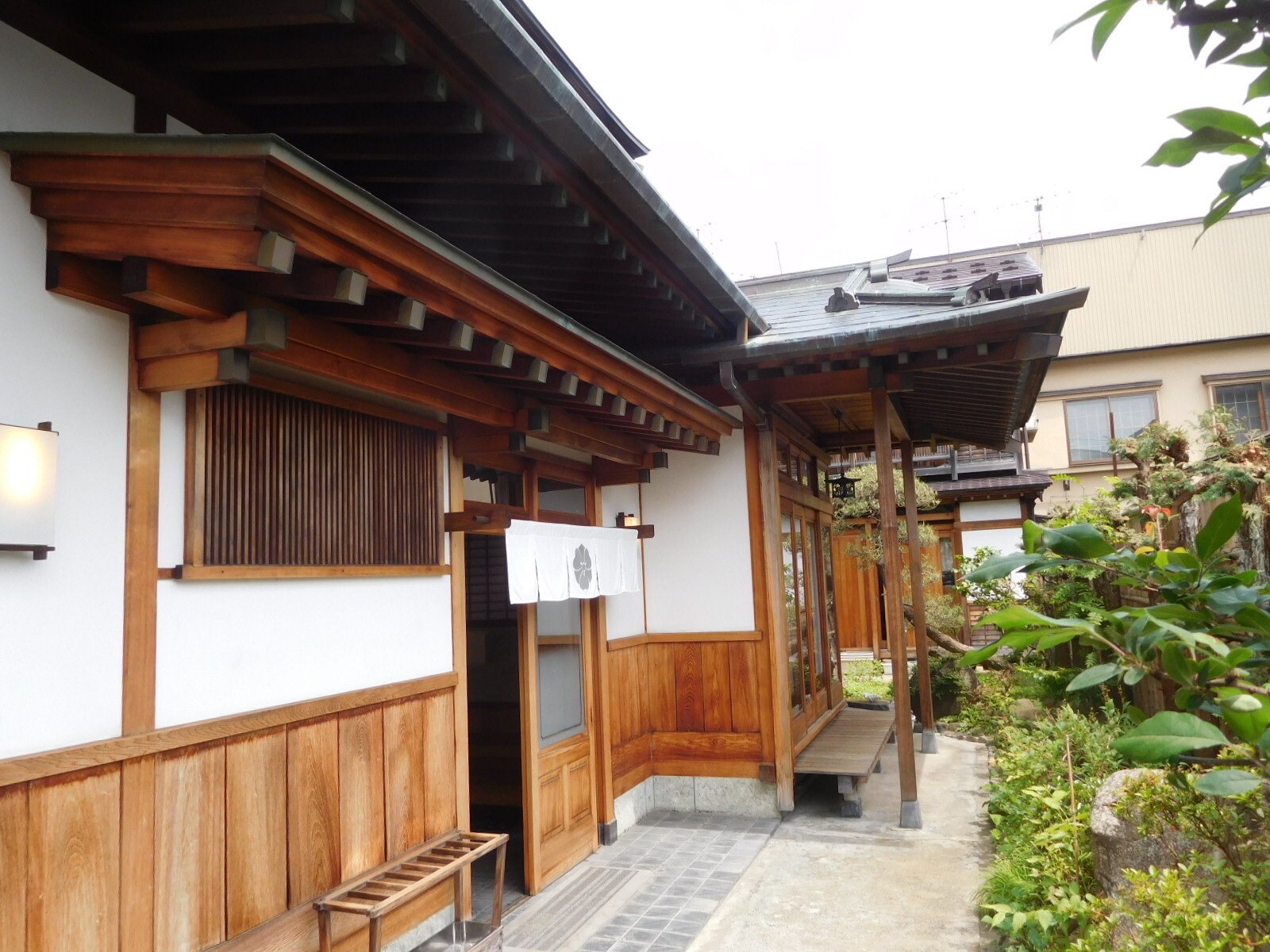 Mr.noone specialさんが口コミ投稿したお店一覧 [食べログ]