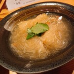 Nihonshuan Gin No Mori - 湯葉包み大根餅のカニあんかけ