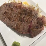 餃子製作所 酔処 土竜 - 料理写真:サーロインステーキ
