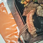 Mr.シェフ - 指定無しですがミディアムレアで柔らかな焼き具合！