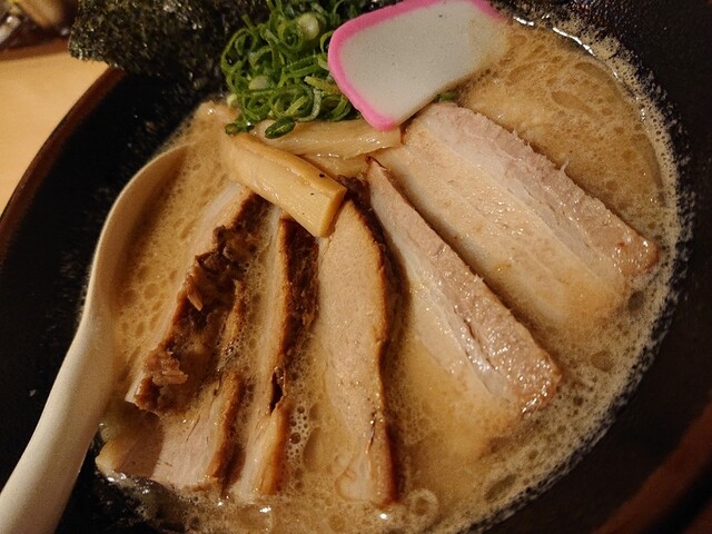 ご当地ラーメン 巡 メグル 七ツ屋 ラーメン 食べログ ご当地ラーメン 巡 メグル 七ツ屋 ラーメン 食べログ