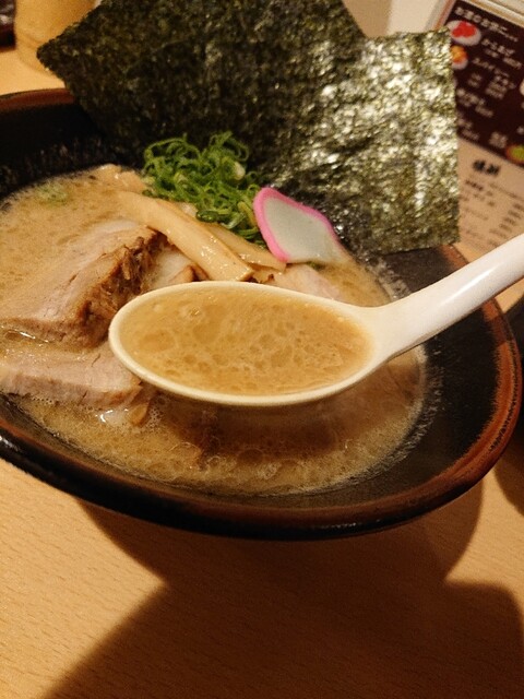ご当地ラーメン 巡 メグル 七ツ屋 ラーメン 食べログ ご当地ラーメン 巡 メグル 七ツ屋 ラーメン 食べログ